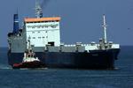 Pirateri. Danske soldater i Aden-bugten bliver forhindret i at sejle gennem Suez-kanalen på grund af sjusk i Søværnets Operative Kommando. 