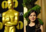 Generationsskifte. 14-årige Hailee Steinfeld kan modtage en gylden statuette for sin birolle i 'True Grit'. Måske kan de mange unge Oscar-nominerede stjerner gøre transmissionen af søndagens prisuddeling mere attraktiv for de unge tv-seere. 