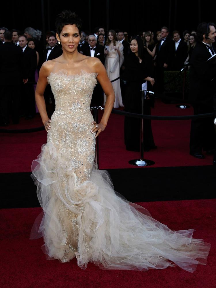 Halle Berry 