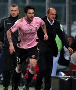 røvfuld. Delio Rossi (th) har været træner i 11 italienske klubber. Men han er nu ikke længere træner i Palermo. 