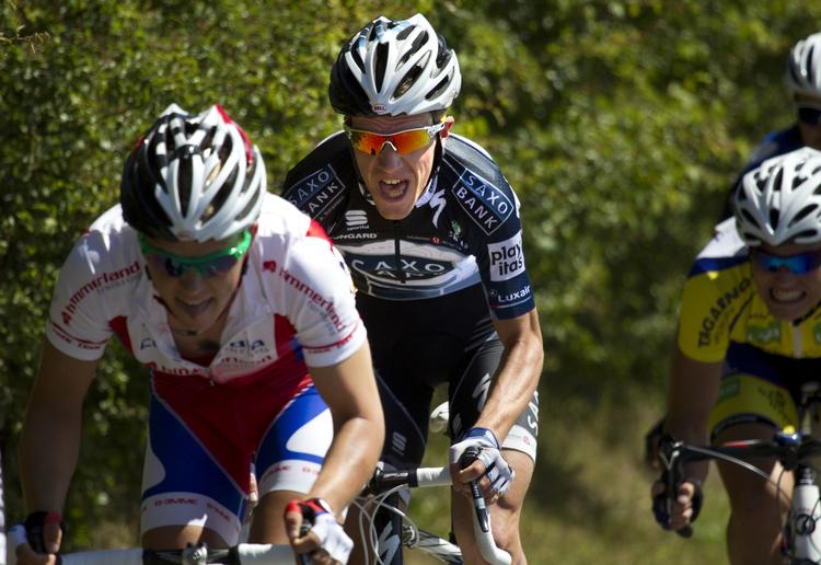 satsning. Chris Anker Sørensen (midt) er nu blevet en af Saxo Bank-Sungard-holdets profiler på bjergetaperne. 