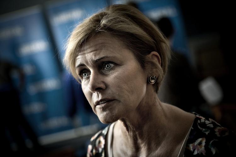 Kollegaen. Folketingskandidat Mette Bock har svært ved at tage Ole Birk Olesens udsagn om kvinder. 