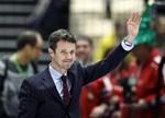 Vær hilset. De nye ministre skal i dag møde Kronprins Frederik, der her ses til en EM-håndboldkamp. 