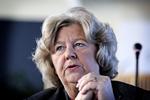 Frikendt. Tidligere integrationsminister Birthe Rønn-Hornbech (V) brød ingen regler, da hun på et nu nærmest berømt samråd om statsløse slukkede for sin mikrofon og nægtede at svare på flere spørgsmål. 