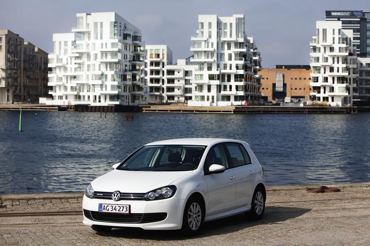 Prisfald. VW skærer markant i prisen på de mest økonomiske Golf-modeller. 