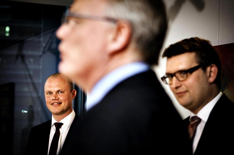 overdragelse_i_skatteministeri_09-03-2011_I8BC488.jpg