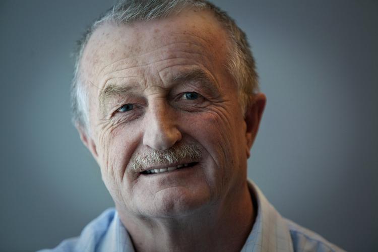 62-årige Lars 'Dyne' Larsen  er nummer 304 på listen med 3,6 milliarder dollar eller 18.828.000.000 danske kroner. 