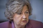 Erstatning. Tidligere integrationsminister Birthe Rønn Hornbech skal selv til lommerne, mener de statsløses forening. 