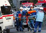 Ambulancefolk rykker ud i Tokyo. 
