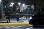 Skud. En 19-årig mand blev i aftes dræbt, da  der blev skudt mod en gruppe somaliere i Husum i København. 