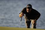 Rival. Phil Mickelson skal spille de 18 huller på  3. runde sammen med Tiger Woods. Det kan blive en kølig forestilling, idet Woods og Mickelson ikke har meget tilovers for hinanden. 