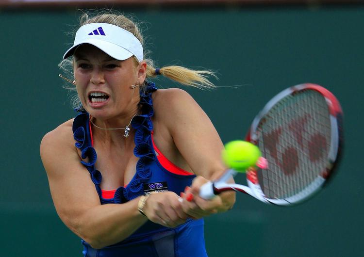 Videre. Caroline Wozniacki vandt ubesværet over nummer 182 på verdensranglisten, amerikaneren Sloane Stephens. 
