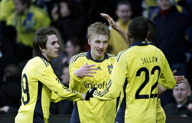 topscorer. For anden kamp i træk scorede Daniel Wass (i midten) for Brøndby, som han forlader efter denne sæson. 