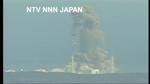 EKSPLOSION. Japansk tv filmede løs, da en del af beskyttelseskappen rundt om en af reaktorerne i Fukushima røg i luften. 