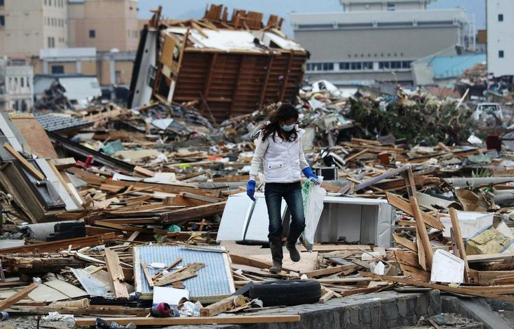 ØDELÆGGELSER. Orkanen Katrina er verdens dyreste målt i samlet tab. Katastrofen i Japan kan blive lige så dyr, vurderer Jesper Holmer Jensen, der var leder af FN's nødhjælpsindsats i Haiti i 2010. 