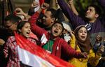 FRIHEDSHUNGRENDE. Arabiske unge i hele Mellemøsten har deltaget i demonstrationer for demokrati. Her er det i Egypten. 