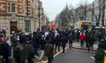 Brølende. FCK's tilhængere er på vej i optog mod Chelseas stadion, Stamford Bridge i London. Privatfoto 
