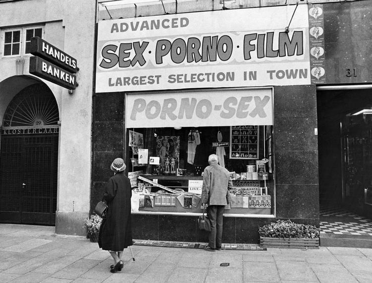 Frisind. En historiker mener, den højfrekvente danske brug af porno blandt danske unge skyldes, at Danmark kulturhistorisk set  har været foregangsland for porno og seksuel frigørelse. 