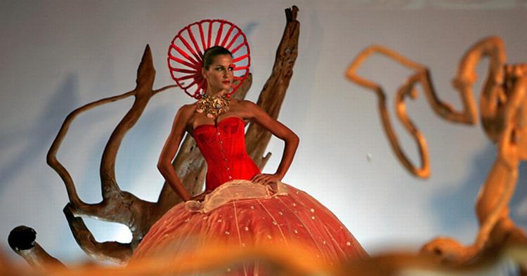 Shopping_Lissabon_web_Story Tailors_ARMANDO FRANCA_AP