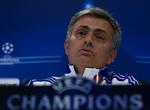 lodtrækning. Fredag klokken 12 indledes lodtrækningen til Champions Leagues kvartfinaler, hvor José Mourinhos Real Madrid er i bowlen. 