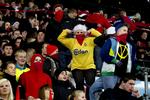 Talstærke. En stor gruppe Brøndby-fans bliver væk fra opgøret mod FCK i dag. Her protesterer Brøndby-fans i forbindelse med en kamp mod FC Midtjylland - det var dengang, tilhængerne ville have klubbossen Per Bjerregaard til at træde tilbage. 