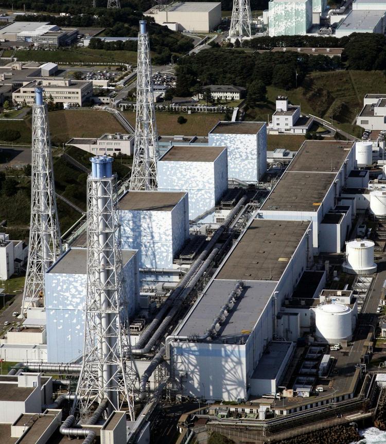 Atomkraft. Vi har ikke brug for en ny debat om atomkraft med de gamle gennemtravede argumenter for og imod. Vi har brug for mere viden og åbenhed om atomindustriens potentielle tragedier for os alle. 