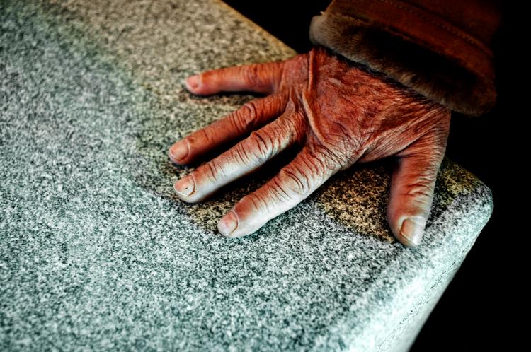 Temperament. Når Haugen Sørensen ikke vil sige noget bestemt, laver han bare noget stort. Som den 70 ton skulptur, han snart lander på Amager. 