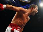 hårdtslående. Lucien Bute har aldrig atbt i sin professionelle karriere. 22 af 27 kampe er afgjort på knockout. 