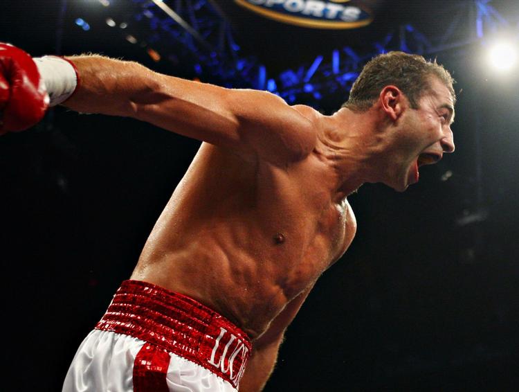 hårdtslående. Lucien Bute har aldrig atbt i sin professionelle karriere. 22 af 27 kampe er afgjort på knockout. 