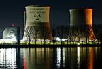 DEBAT. Især i Tyskland har frygten for et japansk Tjernobyl sat gang i debatten om atomenergiens fremtid i Europa. Her viser Greenpeace deres uenighed med Tysklands atomkraftværker ved at projektere teksten 'Løgnen fortsætter' op på et af Tysklands 17 atomkraftværker. 