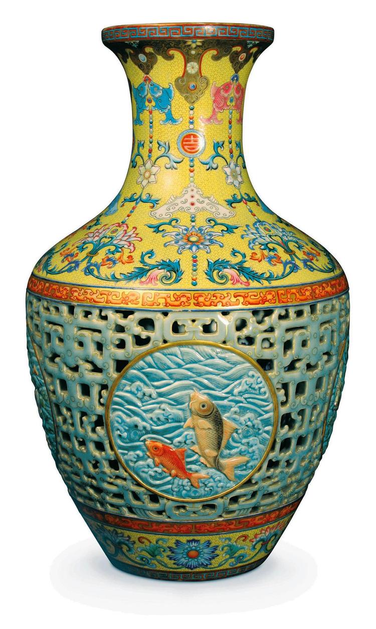 Auktionsfusk. Denne kinesiske vase blev i november sidste år solgt på auktion for 367 millioner  kroner. Men køberen har aldrig betalt.  Arkivfoto: Bainbridge Auctioneers/AP 