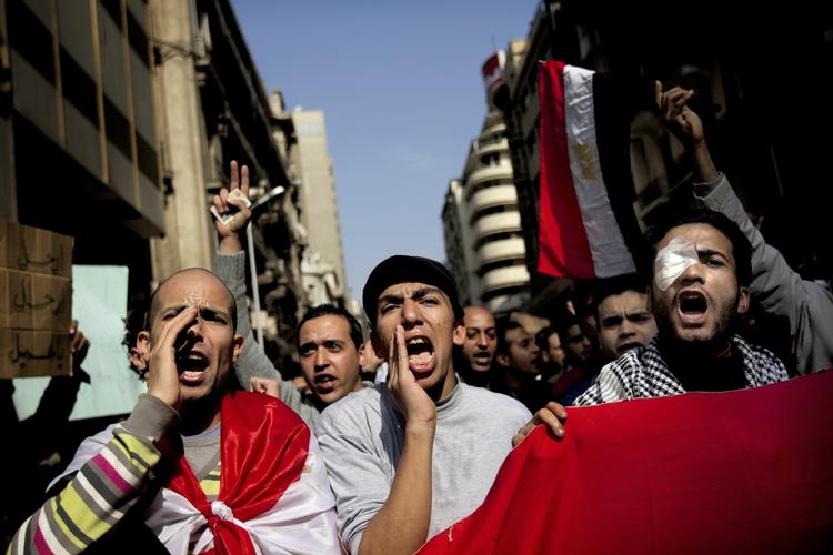 fremskridt. Marshallhjælpen var ikke den eneste udslagsgivende effekt, da europæerne løftede sig efter Anden Verdenskrig. Men Nordafrika i dag kan ikke nødvendigvis sammenlignes med Europa i 1945. Her er vi i Kairo. 