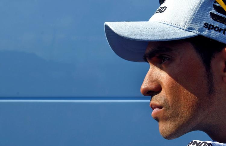 clenbuterol. Alberto Contador ånder sandsynligvis lettet op, efter endnu en bøfforklaring har hindret en dopingdom på grund af forekomsten af clenbuterol i blodet hos en idrætsudøver. 