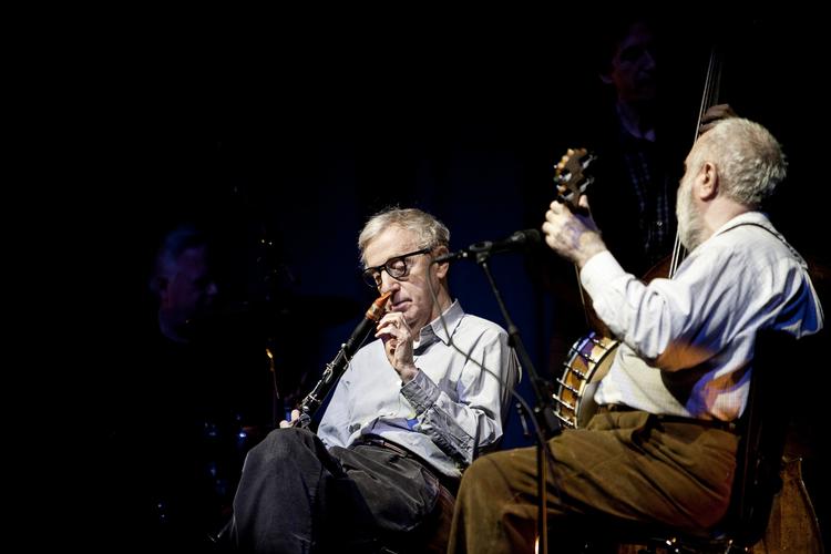 Koncert. Woody Allen var afslappet og afdæmpet, da han tirsdag aften spillede klarinet i Imperial. 