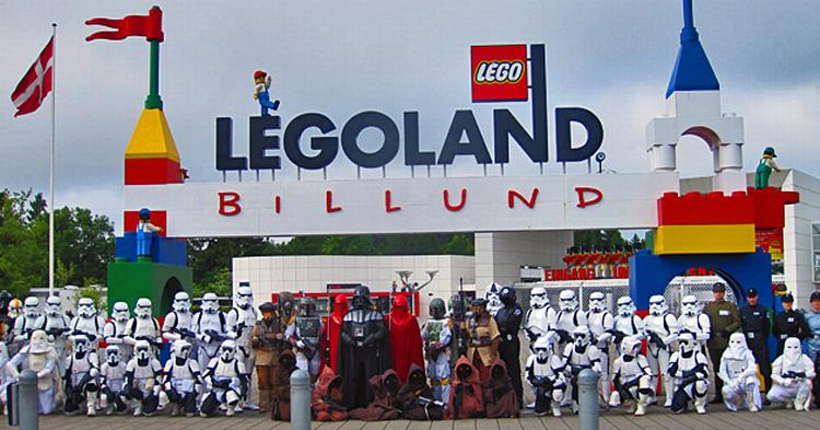 STORMTROOPERS. Udklæd dig som en Star Wars figur og kom gratis ind på åbningsdagen. 