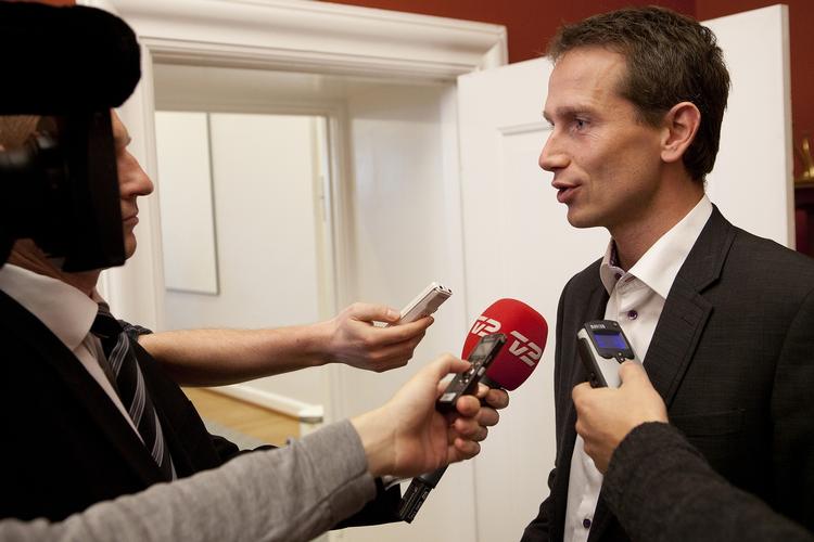 Vred. Rygterne om en socialdemokratisk dødsliste over embedsmænd sætter Kristian Jensen i oprør. 