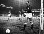 sejrsmålet. AaB-målmanden Kaj Paulsen måtte selv ind og hente bolden, som Odd Iversen fra en spids vinkel havde sendt i nettet, da Norge i 1970 vandt 1-0 over Danmark i Idrætsparken. 