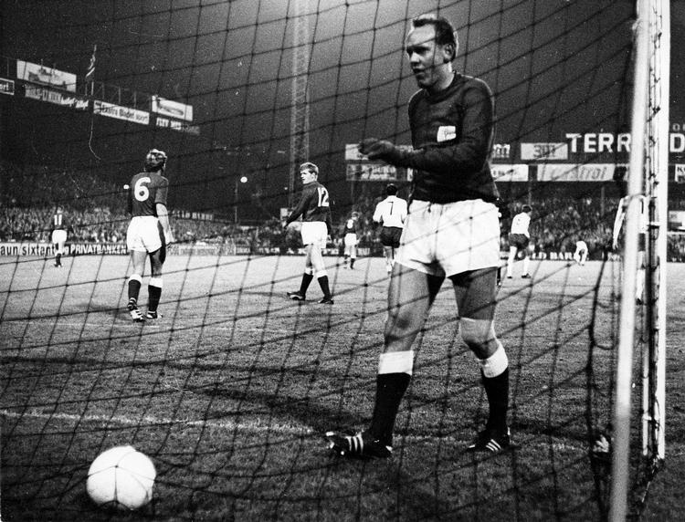 sejrsmålet. AaB-målmanden Kaj Paulsen måtte selv ind og hente bolden, som Odd Iversen fra en spids vinkel havde sendt i nettet, da Norge i 1970 vandt 1-0 over Danmark i Idrætsparken. 
