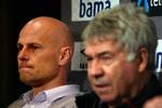 enighed. At Norge er favorit i 55-45-størrelsen er Norges kommende og nuværende landstræner, Ståle Solbakken (tv.) og Egil 'Drillo' Olsen, enige i. 
