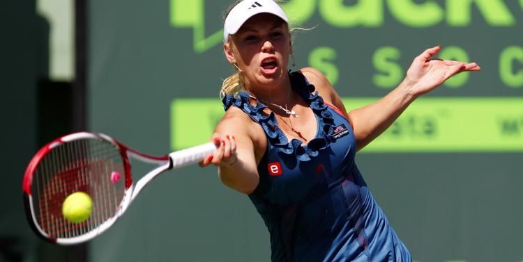 Vinder. Danskeren slog efter næsten halvanden times tennis amerikanske Bethanie Mattek-Sands med 6-2, 7-5. 