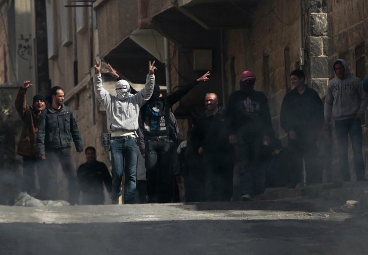 optøjer. Hen over de seneste syv dage har der været protester i byen Deraa i det sydlige Syrien. Her er det i onsdags. 