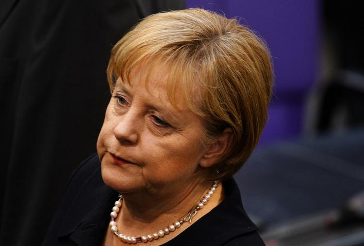 Skifte. Angela Merkel er kommet i stiv politisk modvind. 