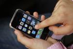 Ifølge Wall Street Journal har Apple en mindre udgave af iPhone på trapperne - halv størrelse og halv pris. 