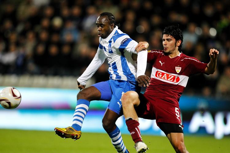 mål. Peter Utaka har lettere ved at finde vejen til nette for Nigeria end for sin fynske klub. 
