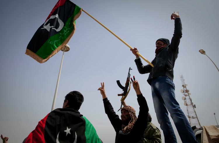 UDFORDRING. Libyens oprørere forsøger at vælte Moammar Gaddafi. Lykkes det venter nye udfordringer, når landets skal opbygge et nyt styre. 