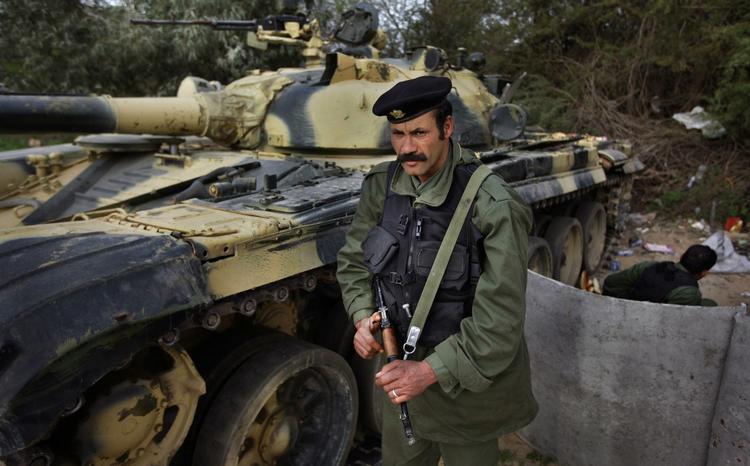 Eliteenhed. Den 32. brigade i Libyen er opkaldt efter Moamar Gaddafis søn, Khamis, der er dens leder. Her er enheden i aktion ved byen Harshan. 