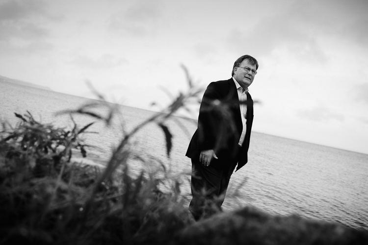 A4 suggests that Finance Minister Claus Hjort Frederiksen will be back on the backbenches if the government wins the next election. Archive. 