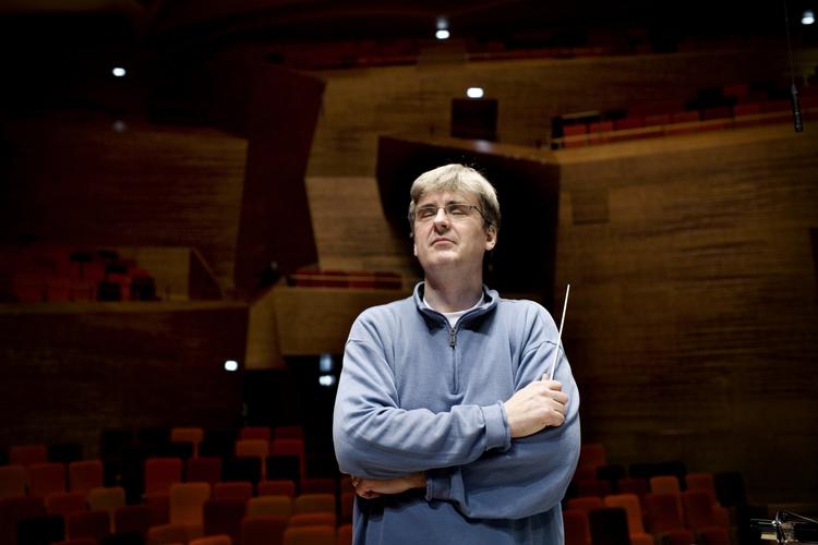 Russisk. Thomas Dausgaard inviterede med vanlig ekspertise til blandet russisk salat, der både bød på tradition og en enkelt overraskelse. 