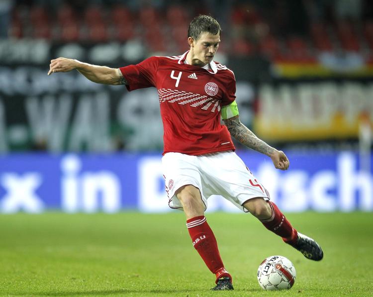 knæskade. Daniel Agger er igen blevet skadet, efter den danske landsholdsforsvarer lige var blevet klar efter en langvarig lægskade. 