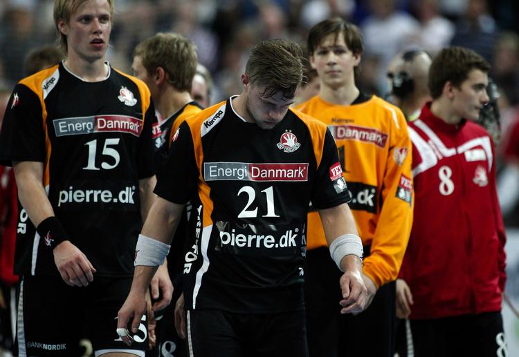 skuffet. Fem ungdomsspillere fik en stor oplevelse, da et svækket Kolding-hold blev sendt ud af Champions League af Kiels klassemandskab. 